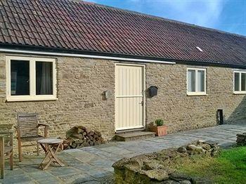 Battens Farm Cottages - B&B And Self-Catering Accommodation Yatton Keynell Exterior foto